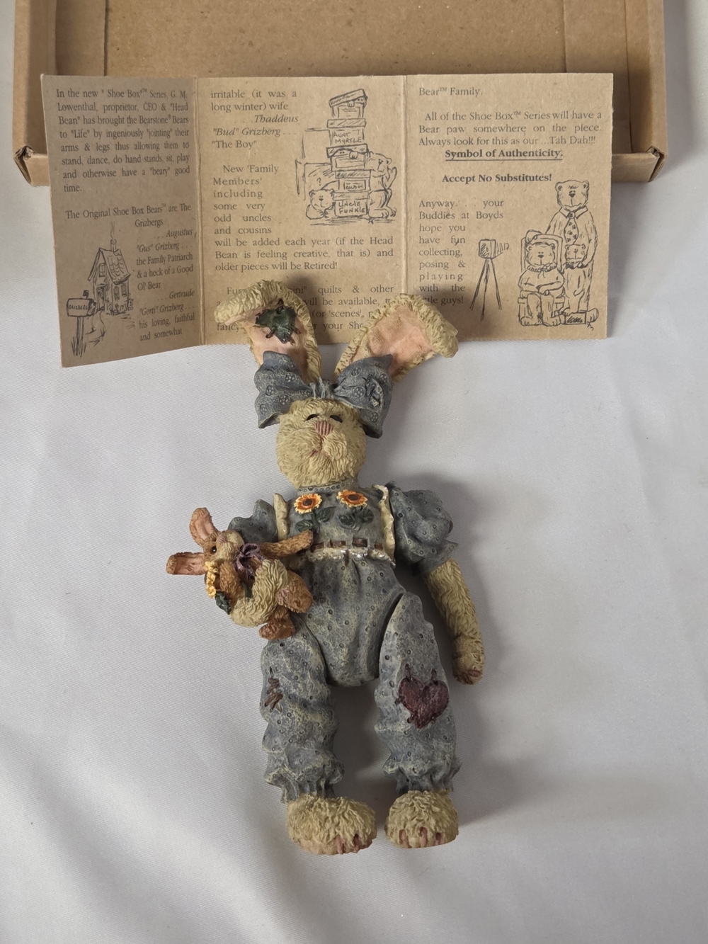 Boyds Bears Bunny Figurine Shoe Box #3207